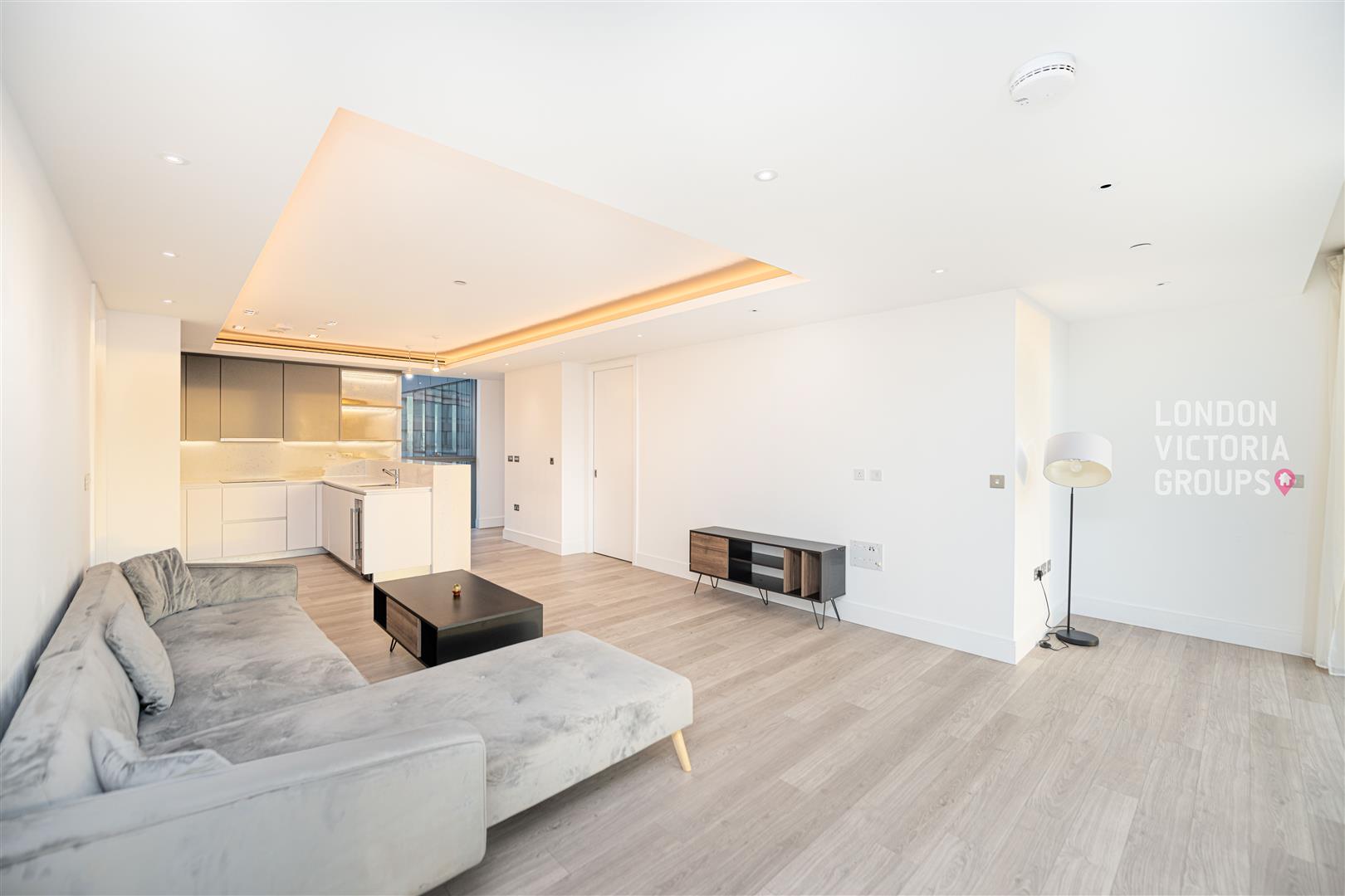 2 bed property in Carrara Tower, 1 Bollinder Place, London